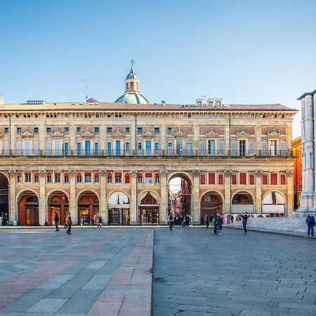 Urbanicooh Guidozagni - Piazza Maggiore View Bologne Extérieur photo